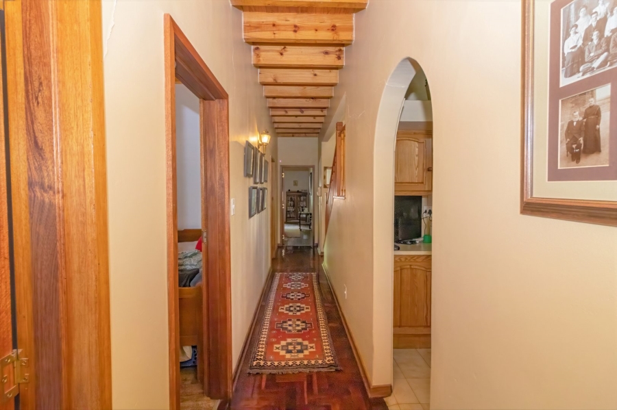 4 Bedroom Property for Sale in Wilgenhof Free State